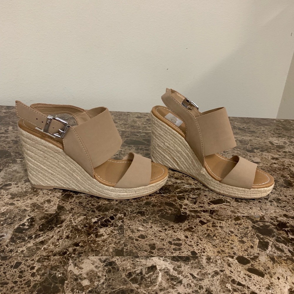 DV by Dolce Vita wedge sandal